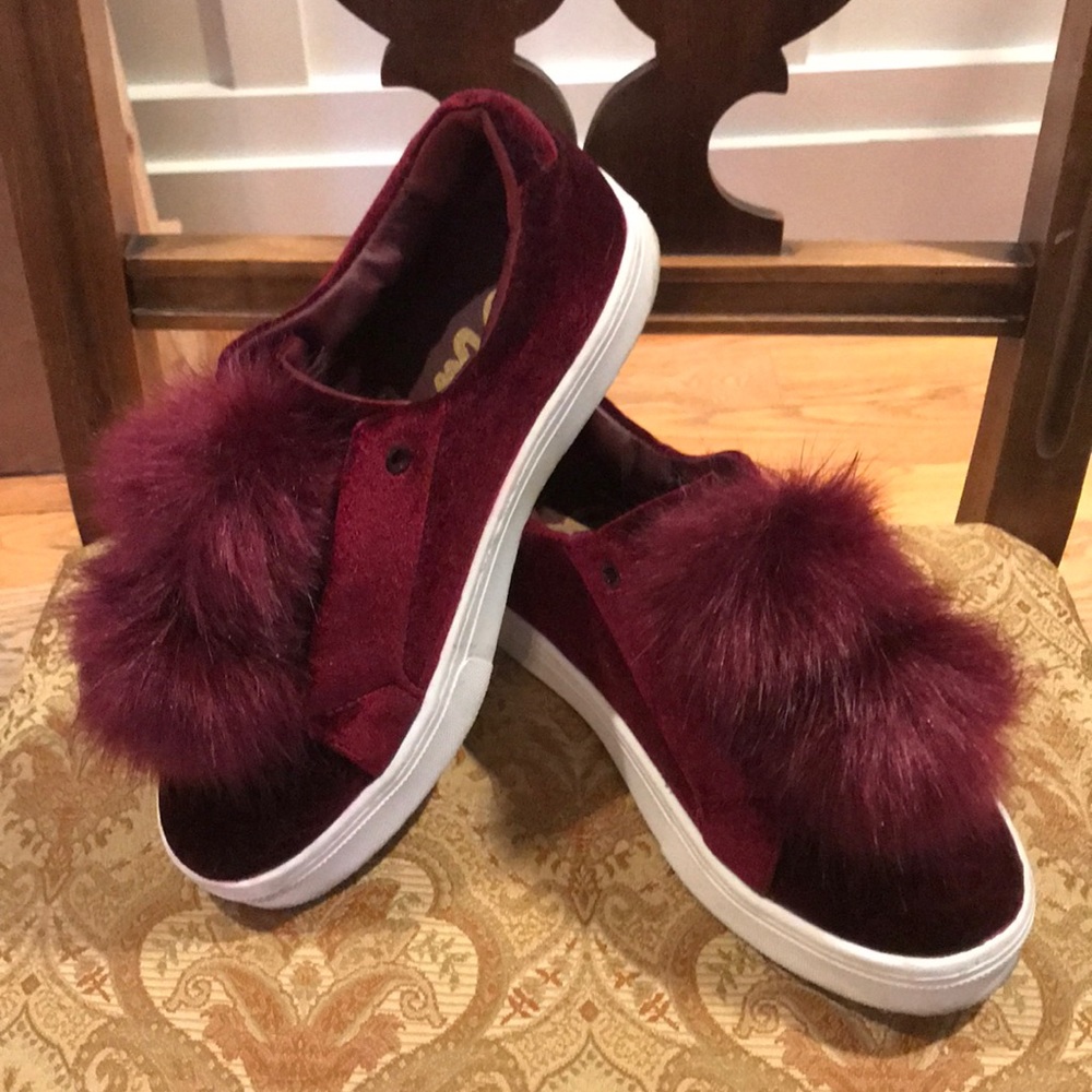 Sam Edelman burgundy velvet and fur sneakers